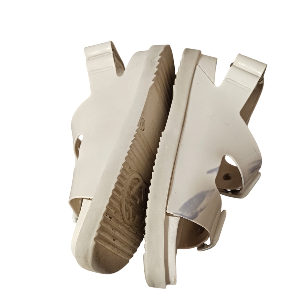 Gucci White Sandals - Picture 5 of 12